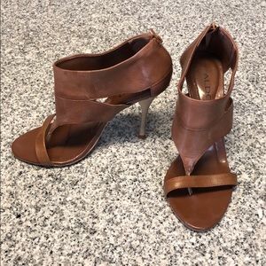 Aldo cognac stiletto, sz 7